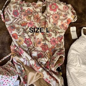 Old navy stunning floral one piece NWT
